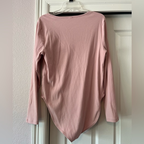 TWO Old Navy square neck long sleeve bodysuits, baby pink or black, XXL - Picture 2 of 6